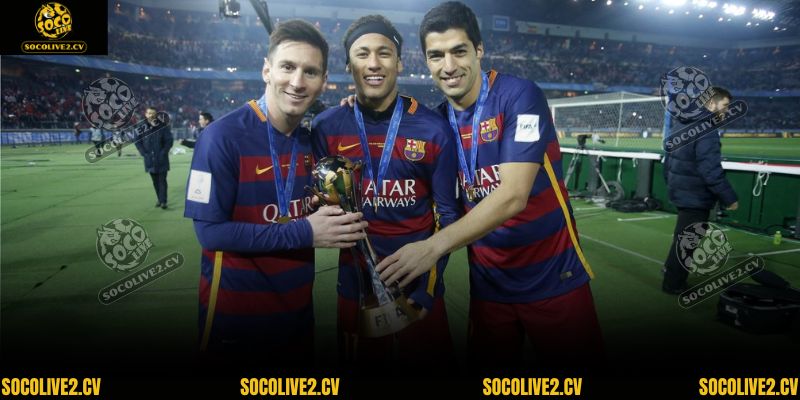 Barcelona là đội bóng đầu tiên trong lịch sử hoàn thành cú ăn 6